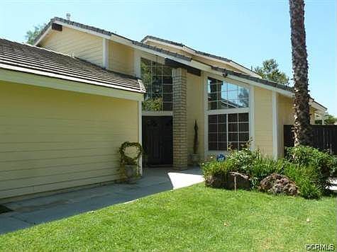 3rd image of 32515 Skylark Dr
