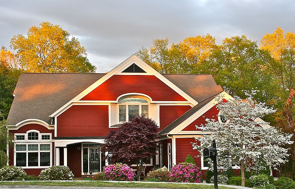 2nd image of 35 Aspen Hollow Dr