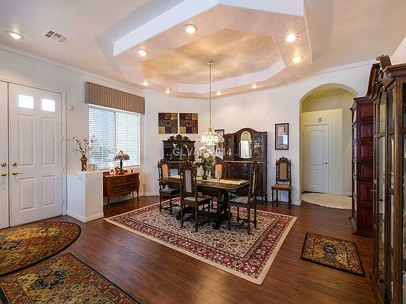 4th image of 8104 Lapis Harbor Ave