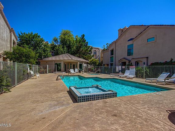 5th image of 7514 E EARLL Drive #39