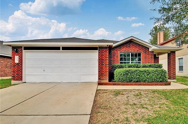 1st image of 403 Mossy Rock Dr