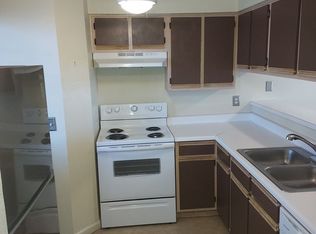 2008 Mesquite Ln APT 204, Laughlin, NV 89029