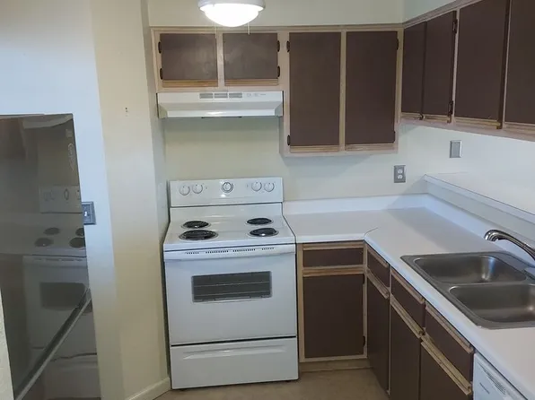 2008 Mesquite Ln APT 204, Laughlin, NV 89029