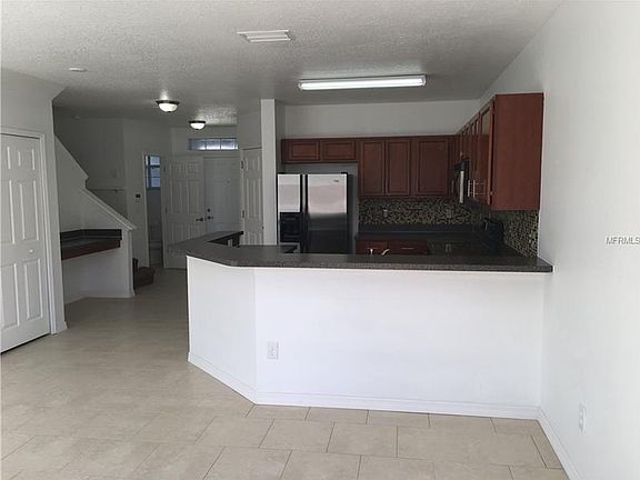 5th image of 9627 Carlsdale Dr