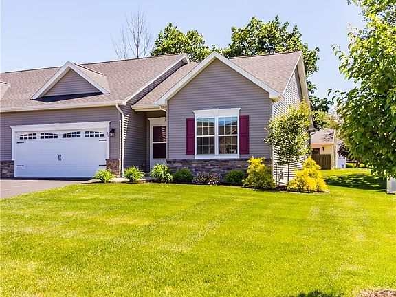 2nd image of 31 Spotts Cir