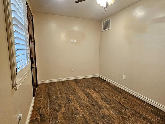 4th image of 333 Vin Almoradi Ct
