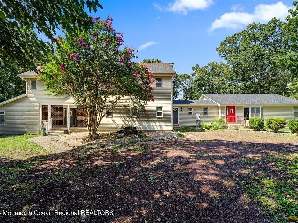 1st image of 544 Princess Court