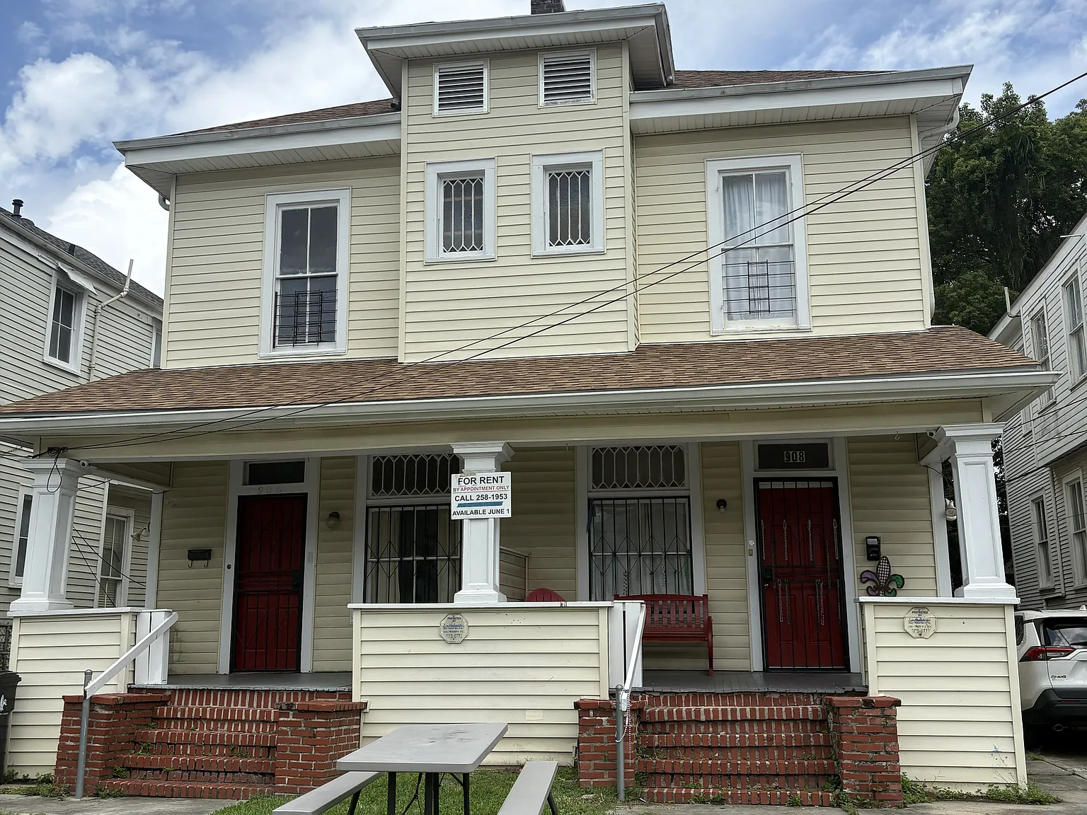 5 bed, 2000 sqft, $5,500 — Photo 4