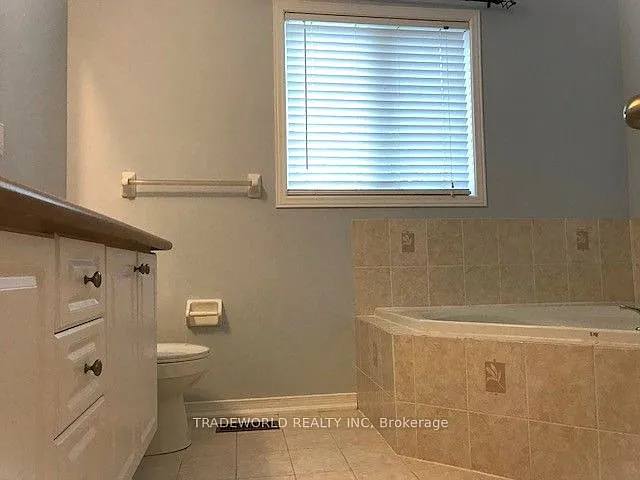 68 Thoroughbred Way — Photo 8