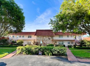 12008 Poinciana Blvd UNIT 106, Royal Palm Beach, FL 33411