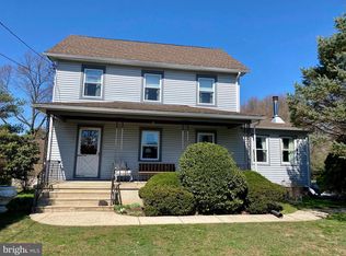 1332 Naamans Creek Rd, Garnet Valley, PA 19060