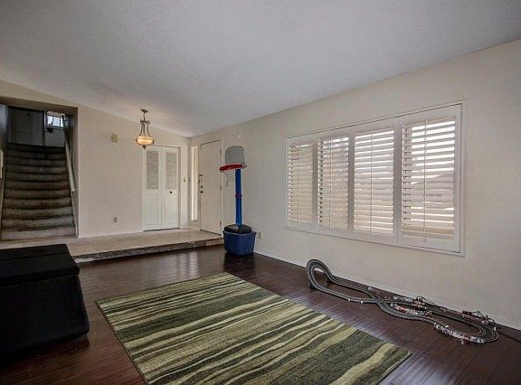 4th image of 3150 W Echo Ln