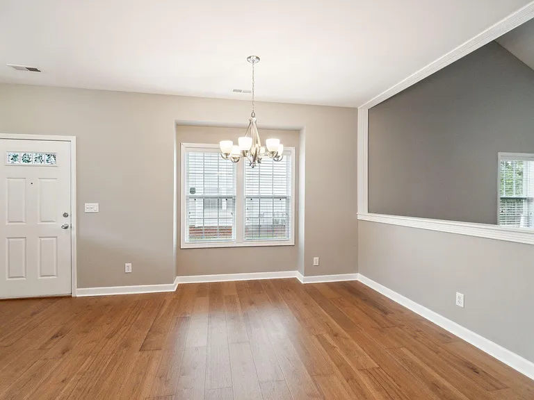 4218 Amherst Villa Ct — Photo 8