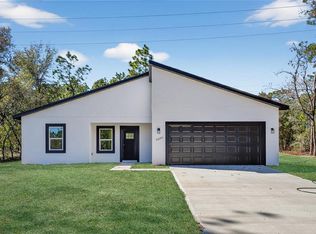 9690 N Cortlandt Dr, Citrus Springs, FL 34434