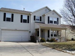 14303 Holly Berry Cir, Fishers, IN 46038