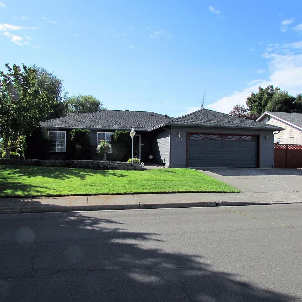 2380 Perri Pl photo 1