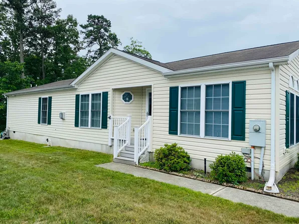 31 Fernwood Ct, Mays Landing, NJ 08330