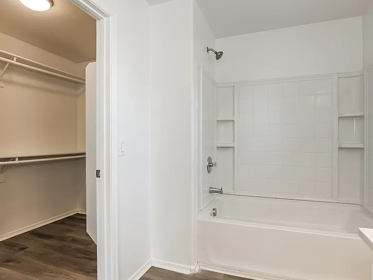 3728 S 54th Gln — Photo 11