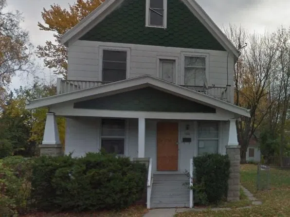 5262 N 38th St, Milwaukee, WI 53209