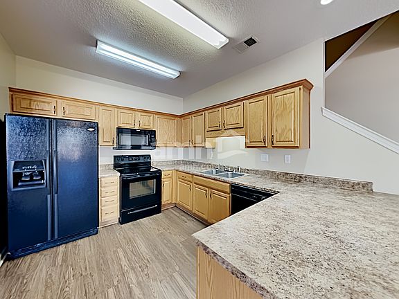 4th image of 9162 Chastain Pl