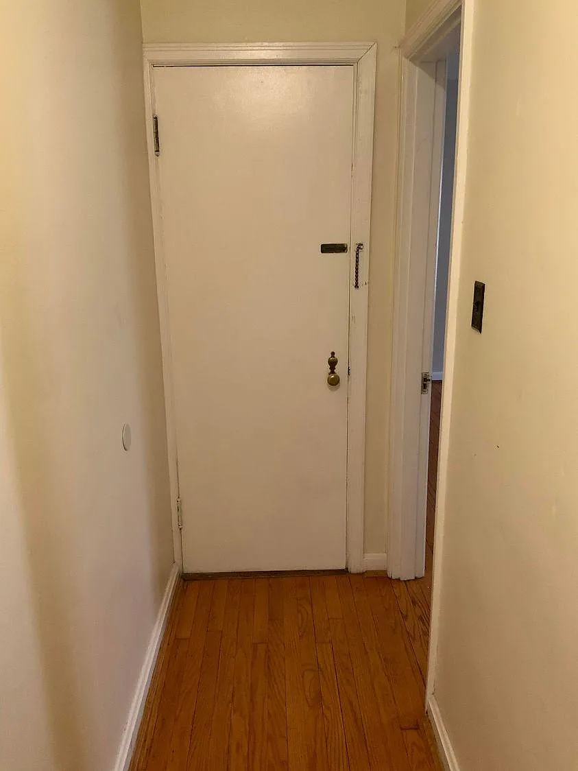6459 Montgomery Rd — Photo 3