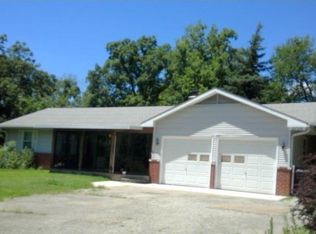 2725 NE Chester St, Topeka, KS 66617