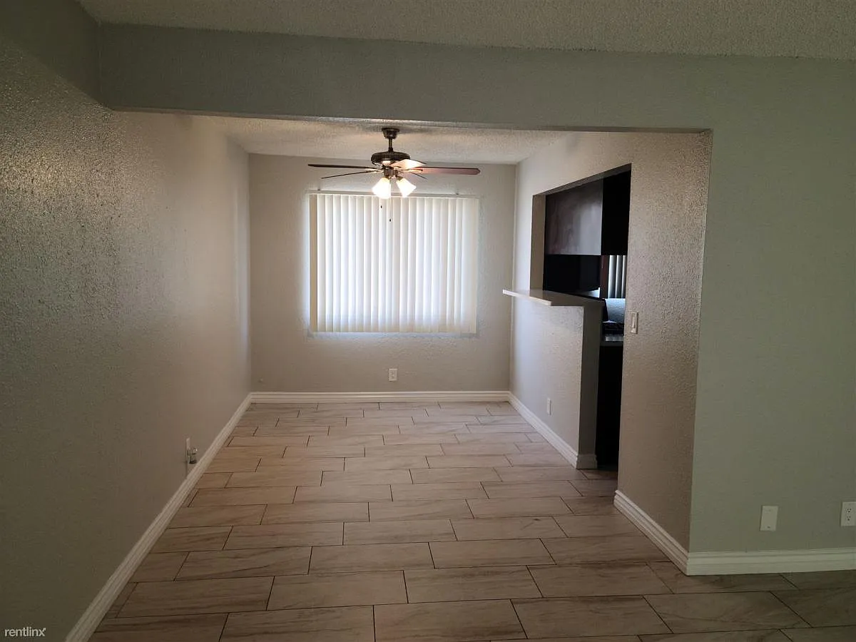 Cortada Apartments — Photo 4