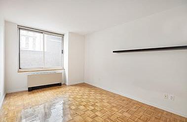 1st image of 201 W 72nd St APT 8G