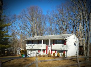 12 Margetts Rd, Monsey, NY 10952