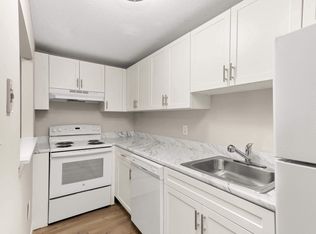 Flats at Merrill Pond, Worcester, MA 01607