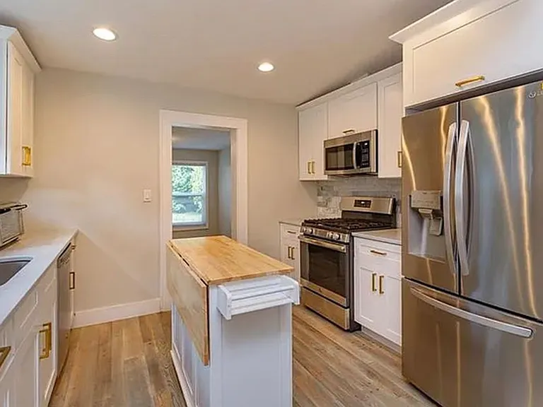 1324 Cloverlawn Ave — Photo 9