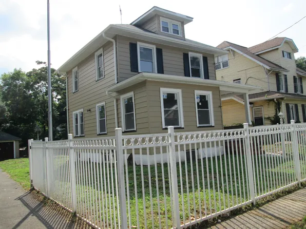 18 Cedar St, Hillside, NJ 07205