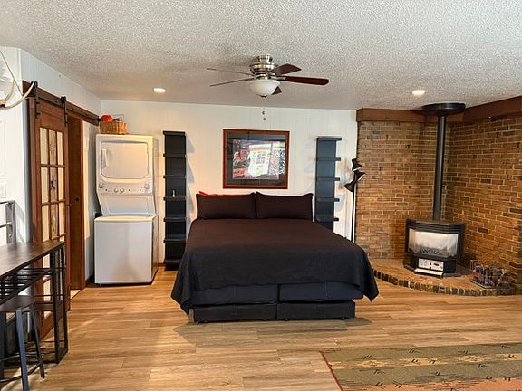 5th image of 2146 Bookcliff Ave #B