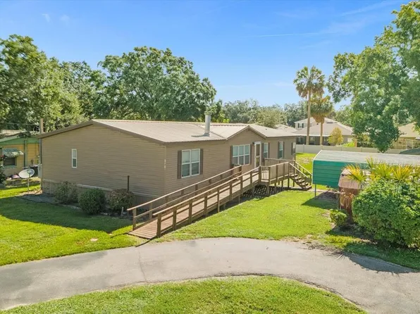 10410 Gloria St, Gibsonton, FL 33534