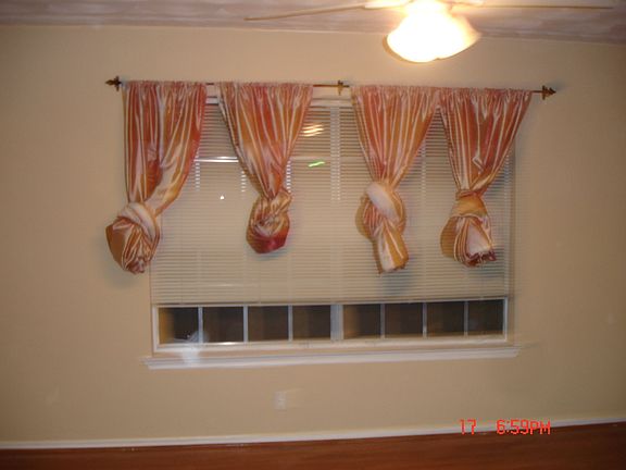 4th image of 10815 Lake Gardens Dr