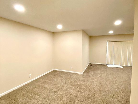4th image of 1750 NE 39th Ct APT 803