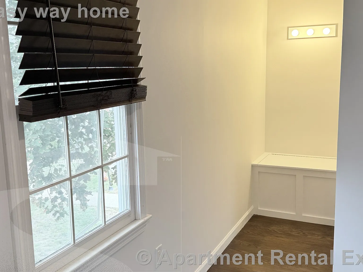 3 bed, 2.5 bath, 2350 sqft, $4,200 — Photo 3