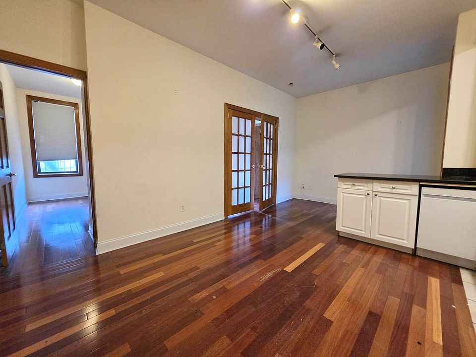 1st image of 274 W 19th St #4N