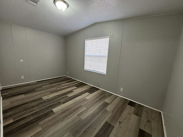 1st image of 4509 Sundown Ln #585