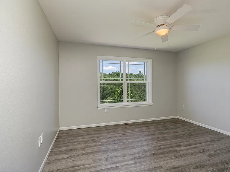 106 Whispering Meadows Pkwy — Photo 28