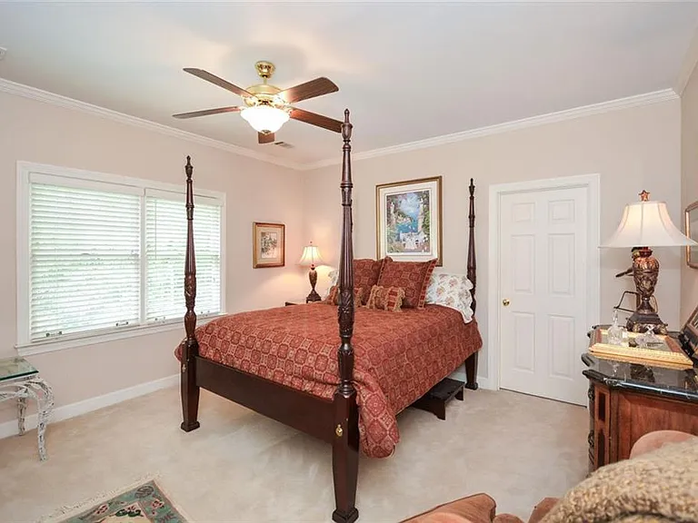 1640 Lazy River Ln — Photo 50