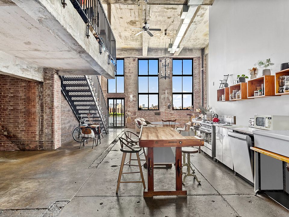 1st image of 330 Wythe Ave APT 4K