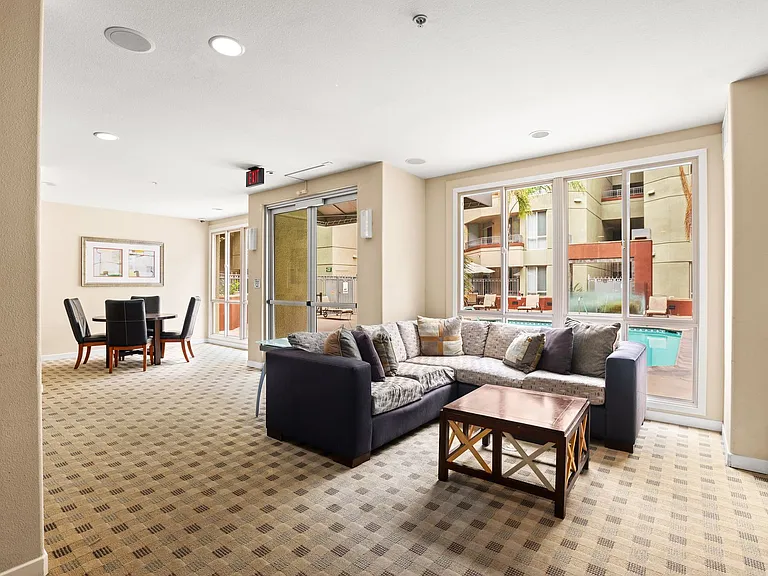 1501 Front St #633 — Photo 32