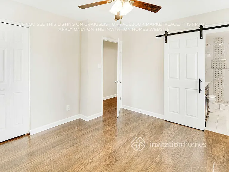 4240 Winedale Ln — Photo 21