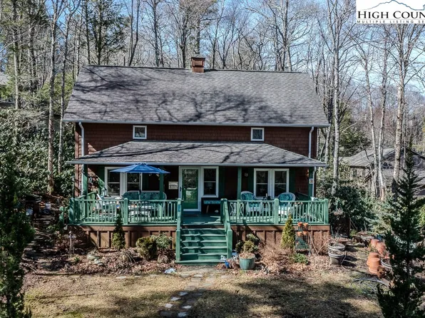 201 Country Club Lane, Blowing Rock, NC 28605