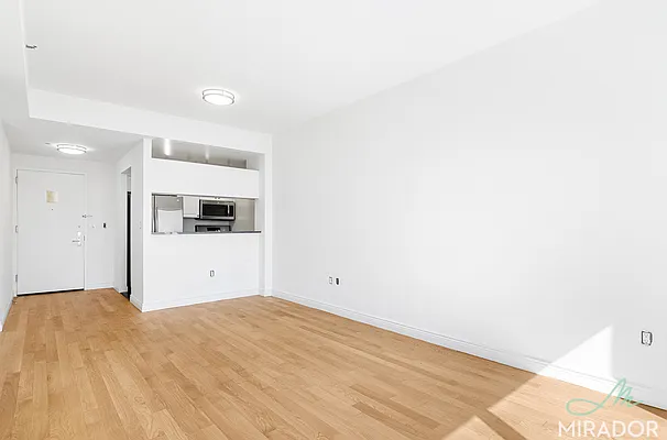 Rented by Mirador Real Estate | media 18