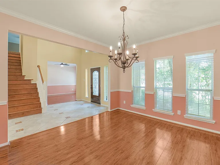 2414 Falcon Knoll Ln — Photo 10