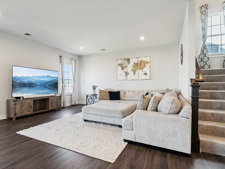 3555 Iberis Ln — Photo 12