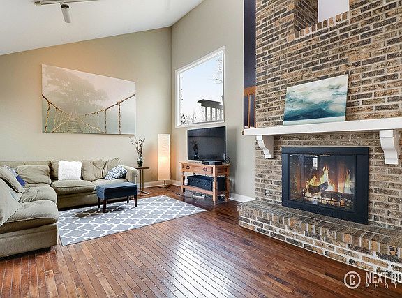 4th image of 439 Sunnyside Ave