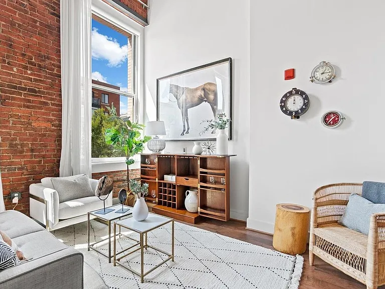 1401 R St NW — Photo 3